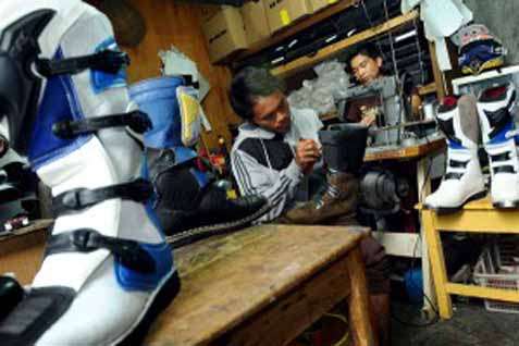 bisnis sepatu rumahan